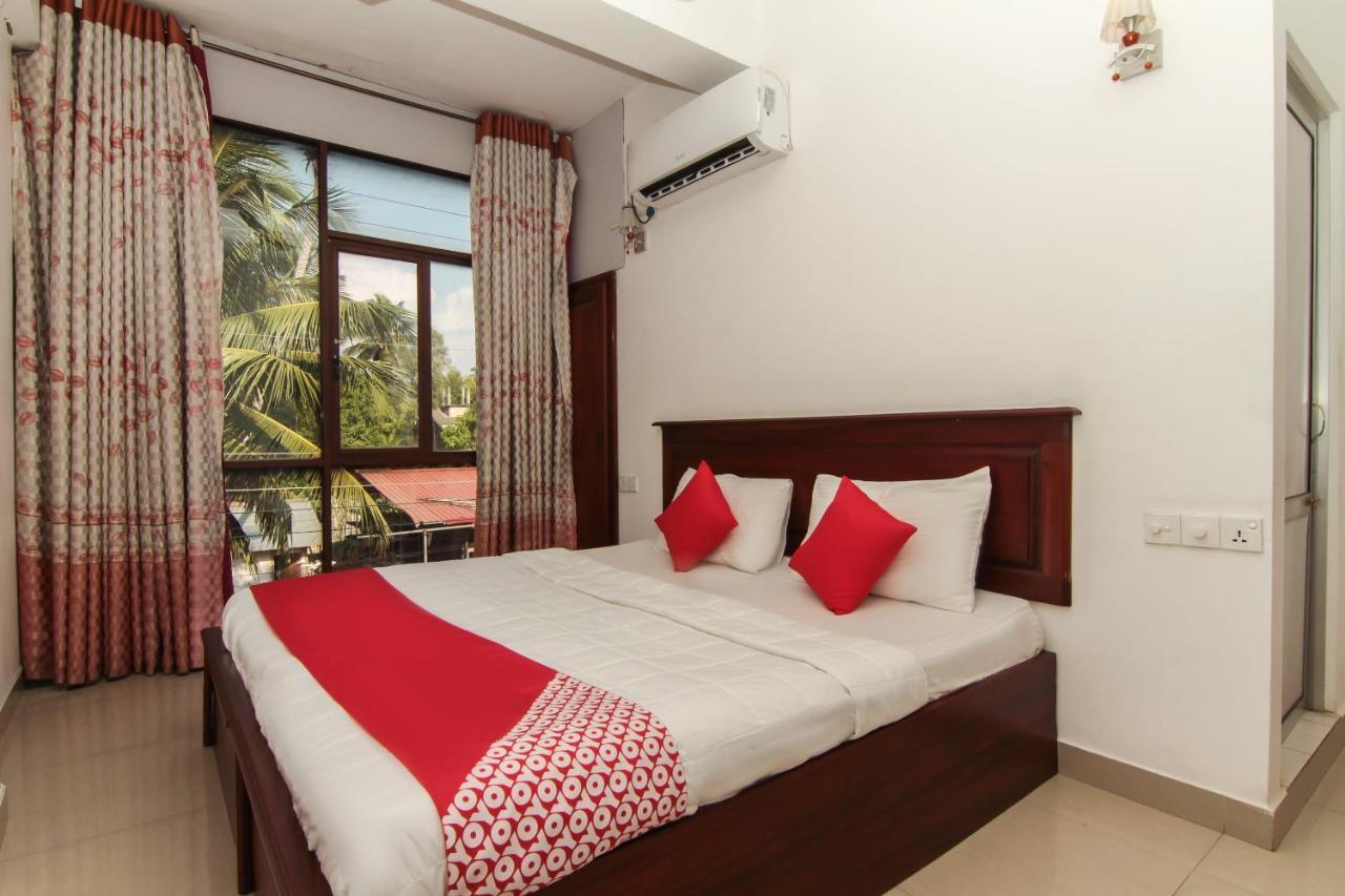 Oyo 125 Hotel Remaco Negombo Exterior photo